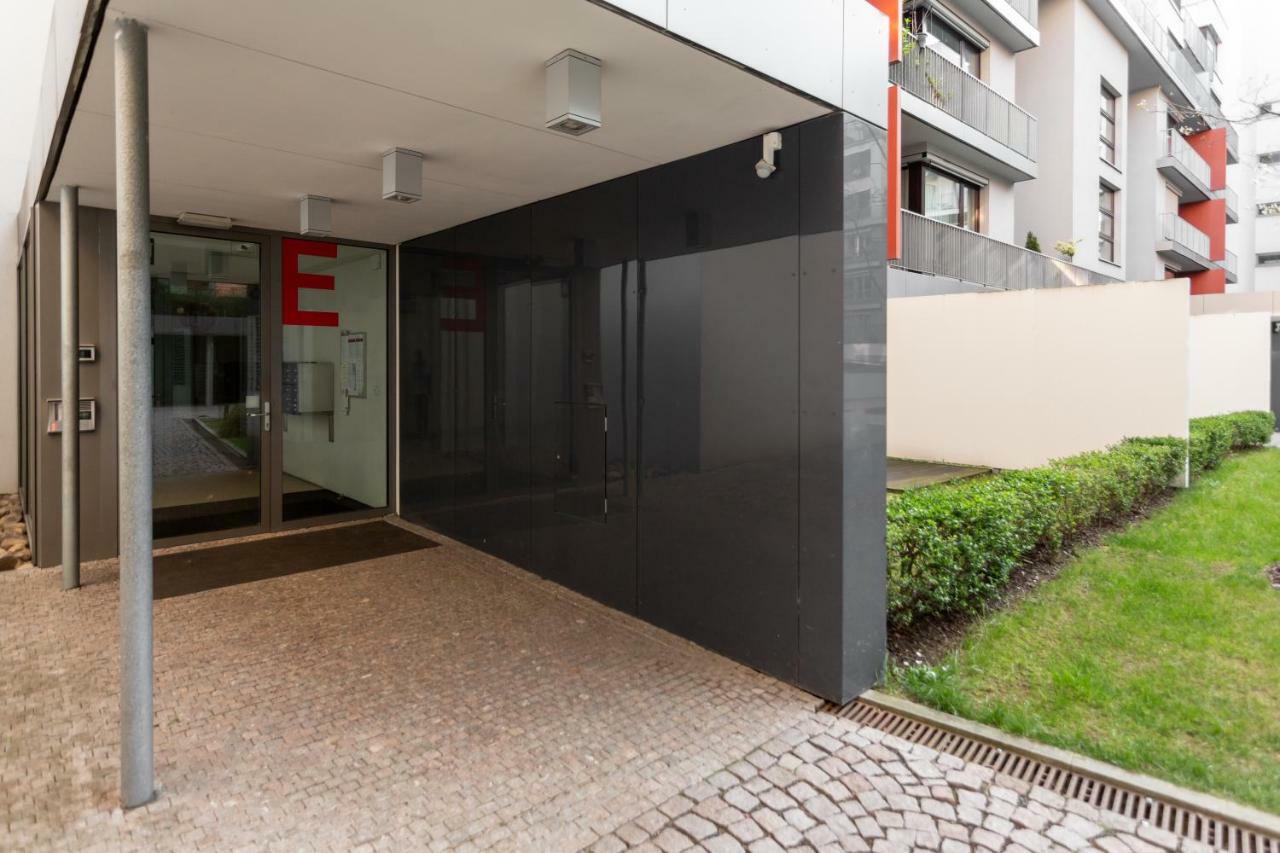 Prague Days - Family 2Bdr Apt - Garage Parking - Balcony Экстерьер фото